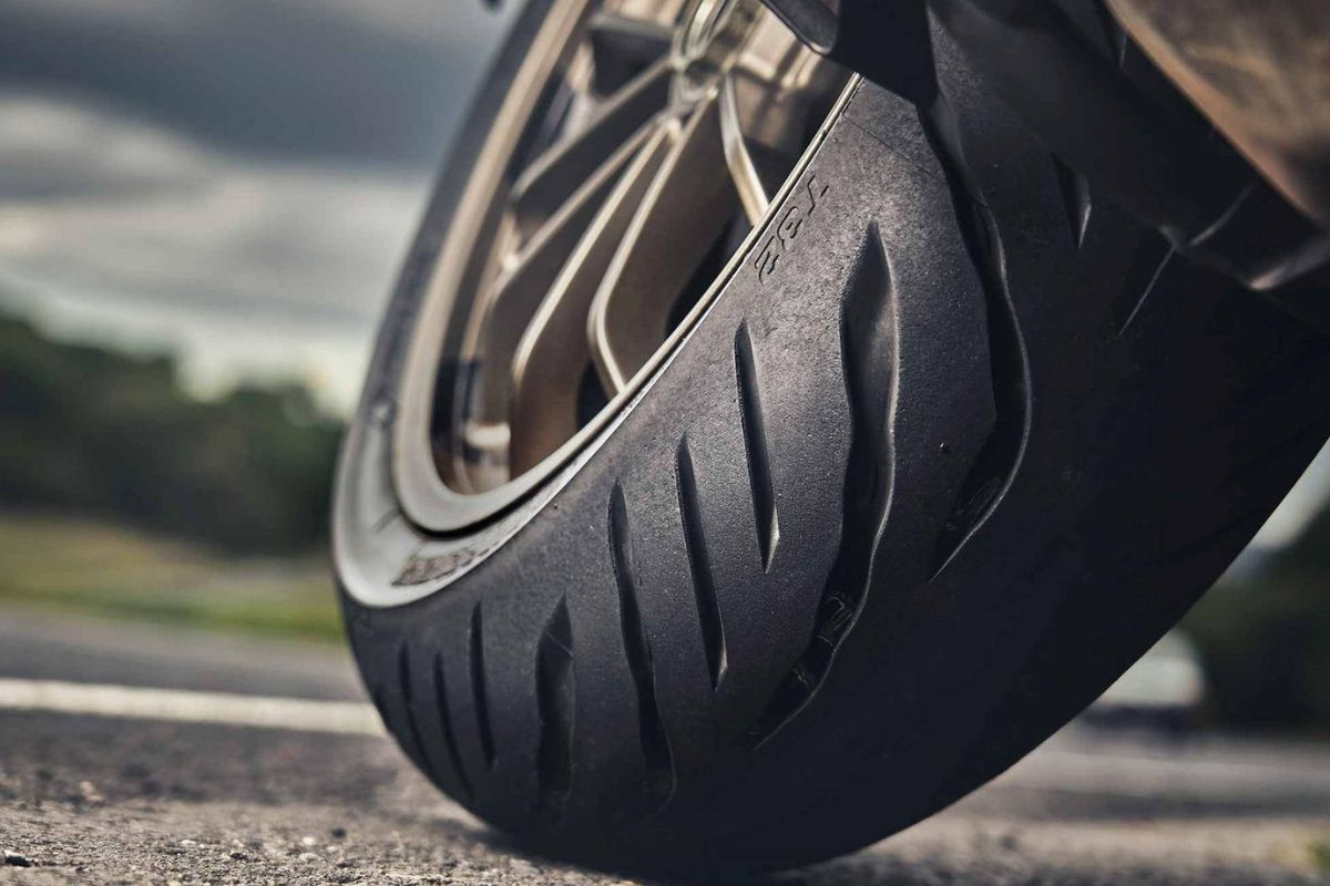 Opony motocyklowe - jakie wybrać?